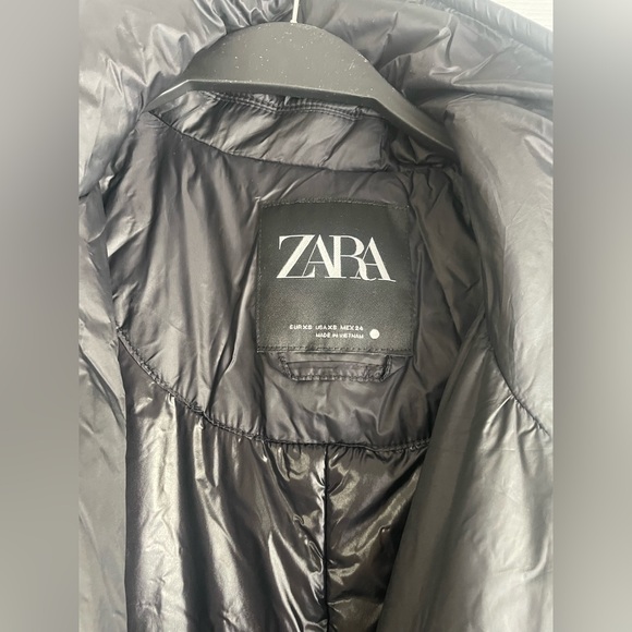 Zara Black Puffer Coat for Women - Picture 5 of 7